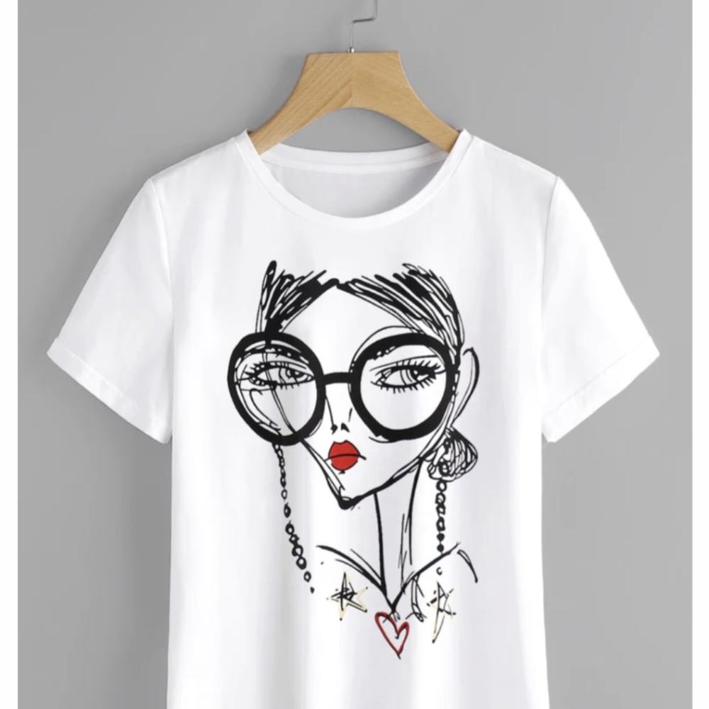 SHEIN Vogue graffiti sketch Tshirt, size Large